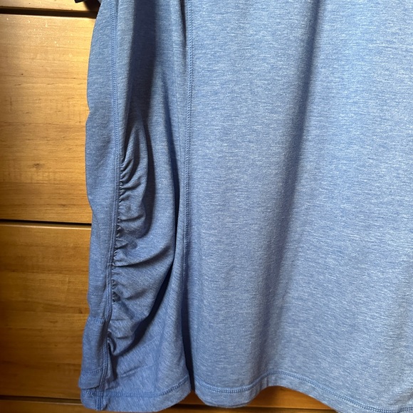 NWOT! Avenue Blue V-Neck T-Shirt / 26/28 - Picture 10 of 10